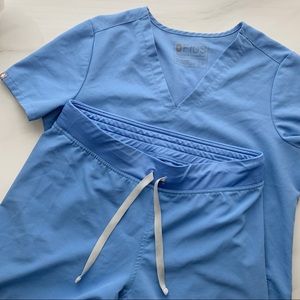Figs Baby Blue Scrub Set